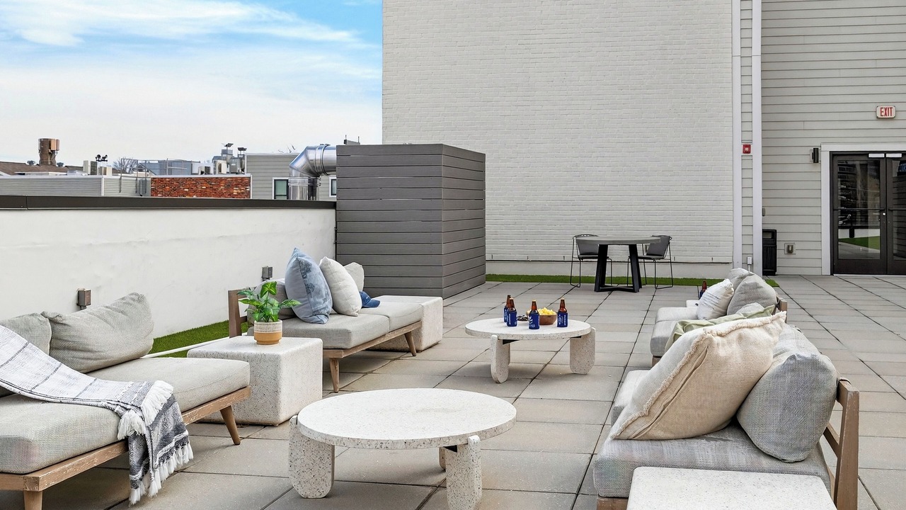 Photo of Outdoor in Hillsboro Village