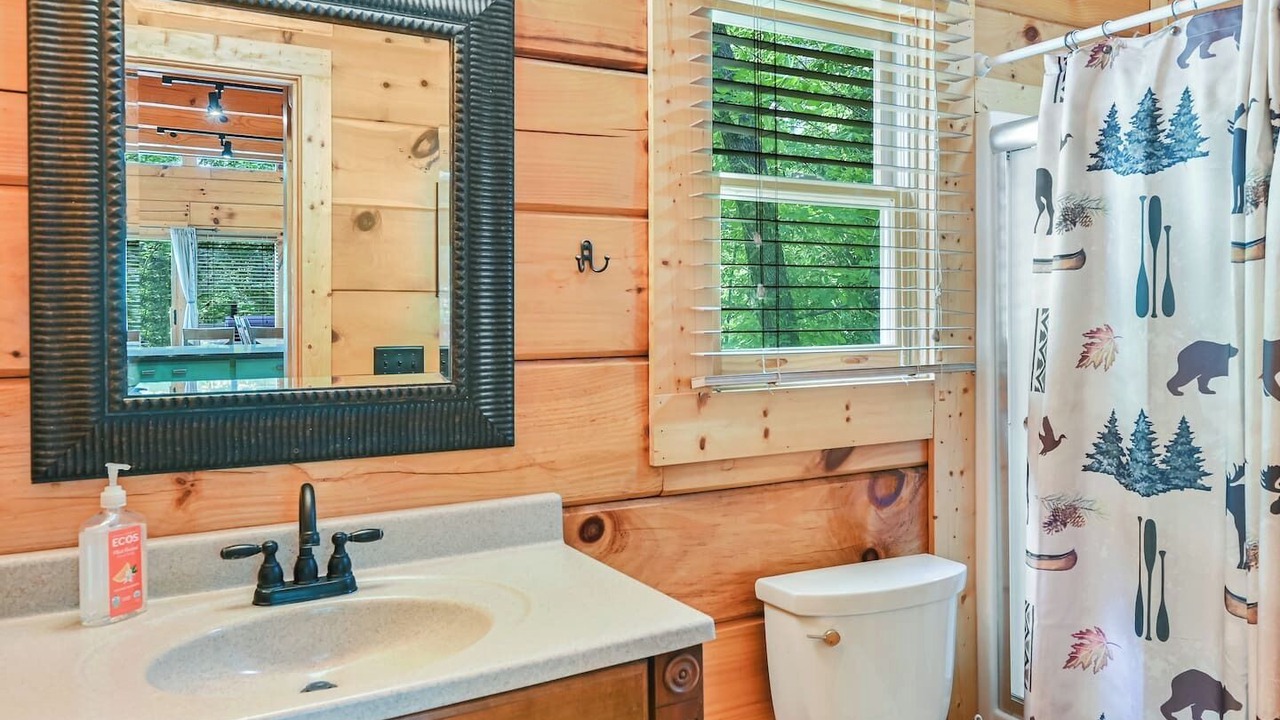 Photo of Bathroom in Sunset Cove