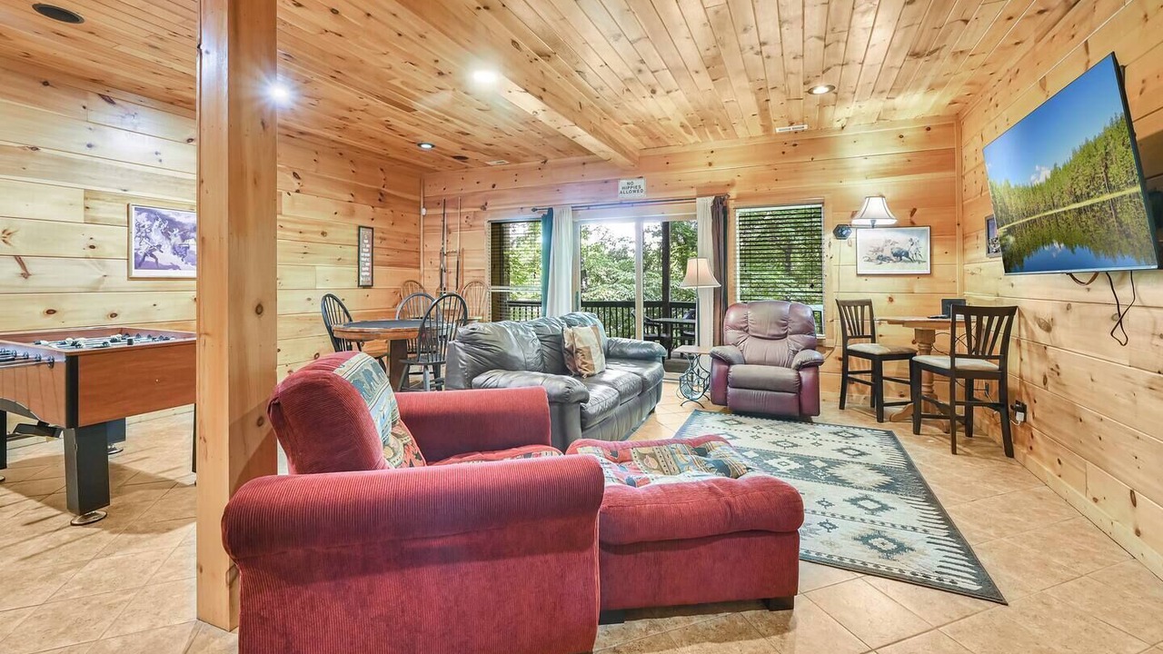 Photo of Livingroom in Sunset Cove