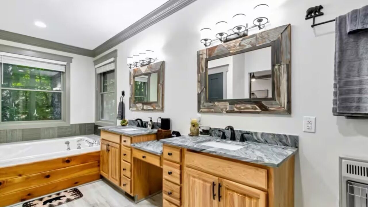 Photo of Bathroom in Beech Mountain