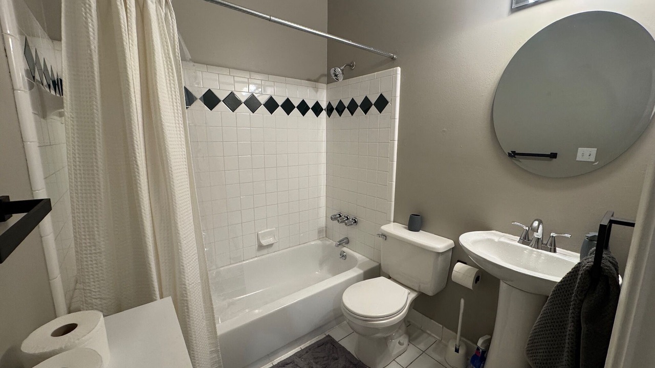 Photo of Bathroom in Crescent Hill