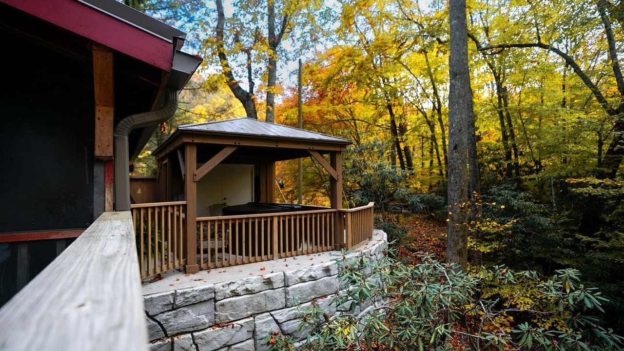 Photo of Outdoor in Weaverville