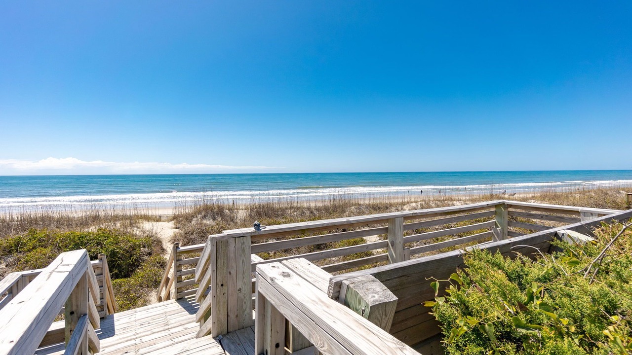 Photo of Others in Pine Knoll Shores