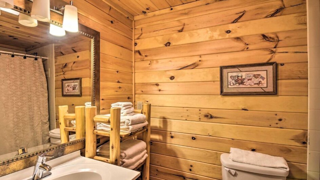 Photo of Bathroom in Helen