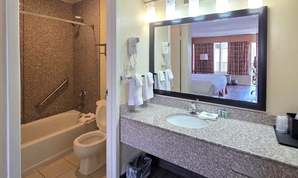 Photo of Bathroom in Tyner