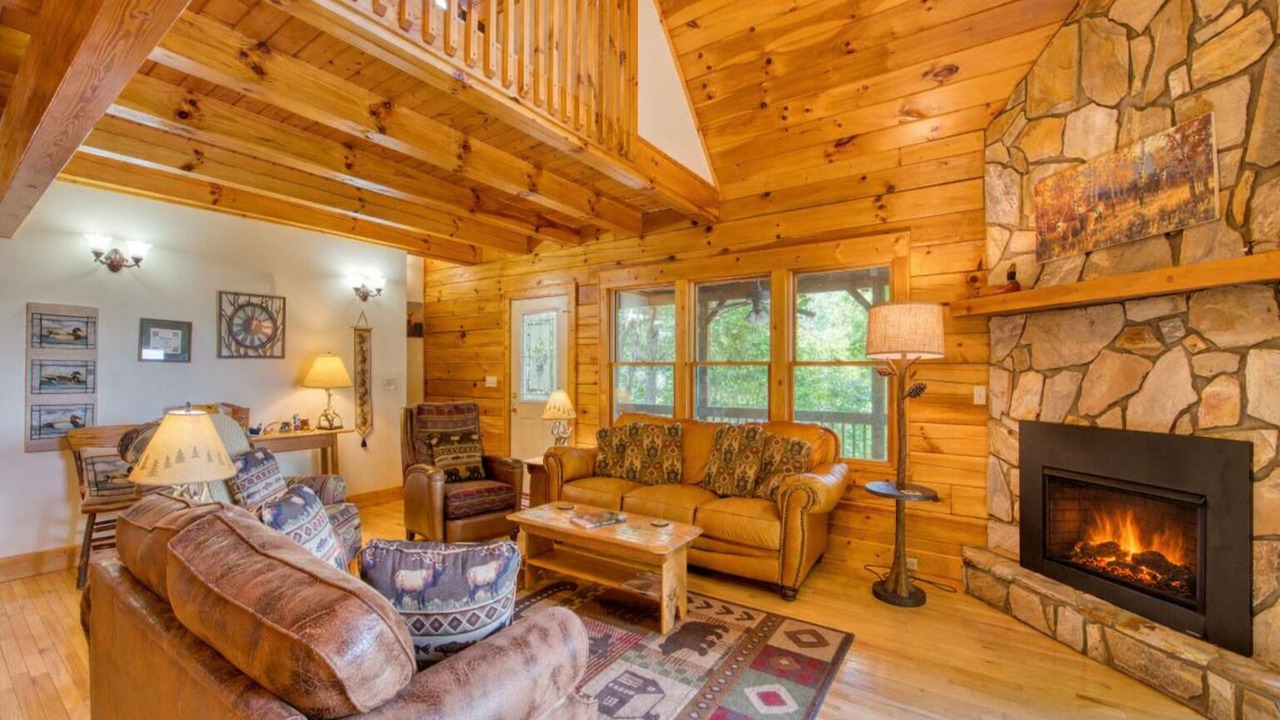 Photo of Livingroom in Maggie Valley