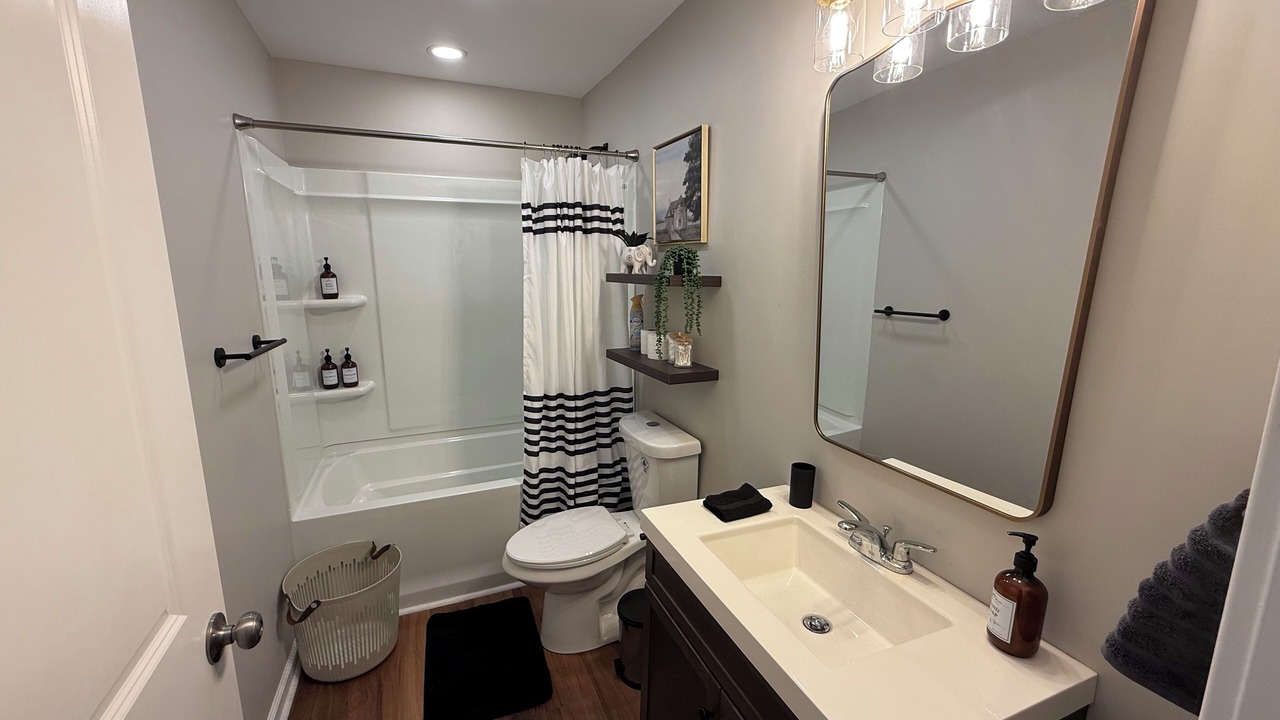 Photo of Bathroom in Mount Berry