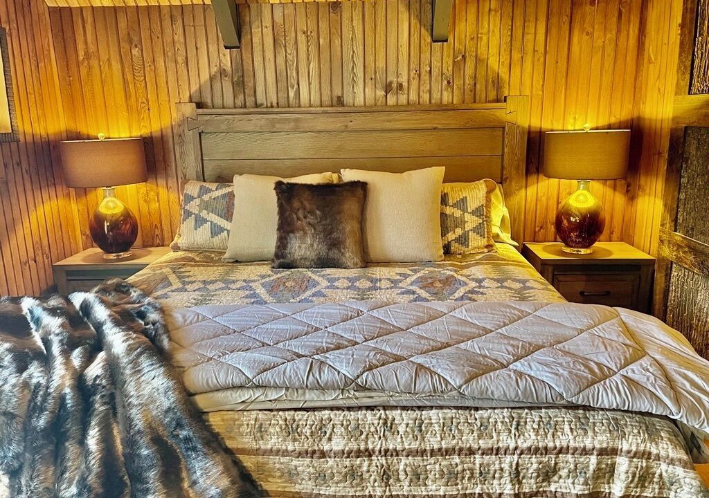 Photo of Bedroom in Beech Mountain