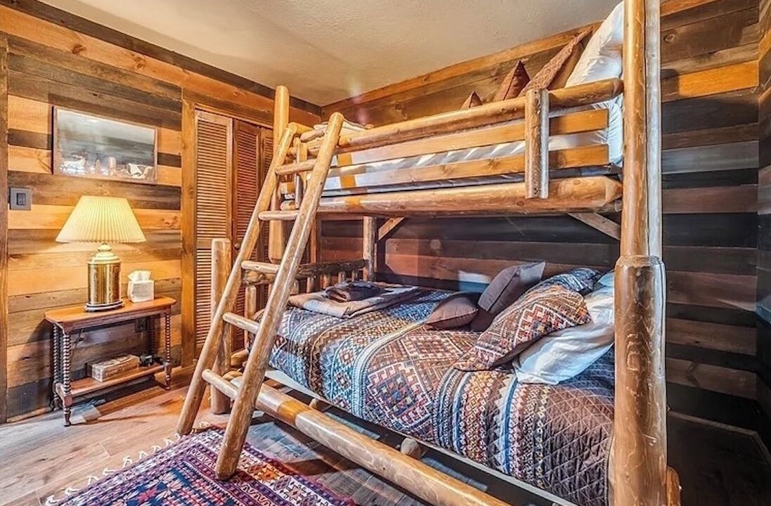 Photo of Bedroom in Beech Mountain