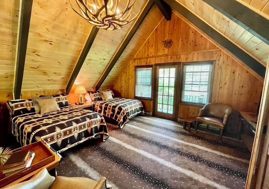 Photo of Bedroom in Beech Mountain