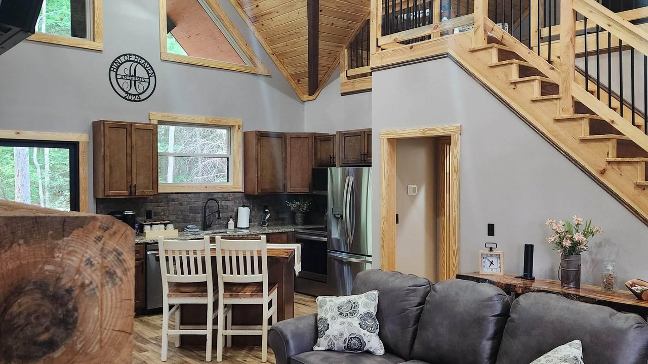 Photo of Livingroom in Campton