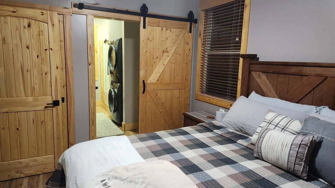 Photo of Bedroom in Campton