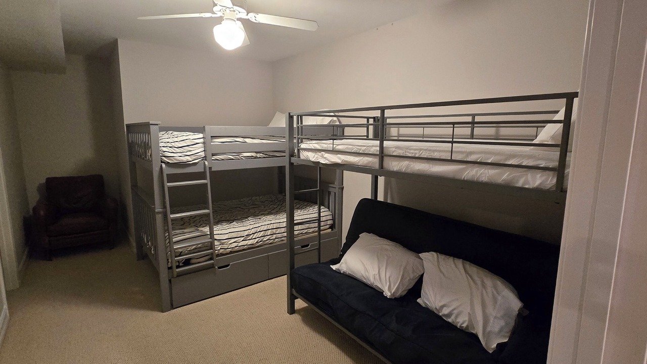Photo of Bedroom in Big Canoe