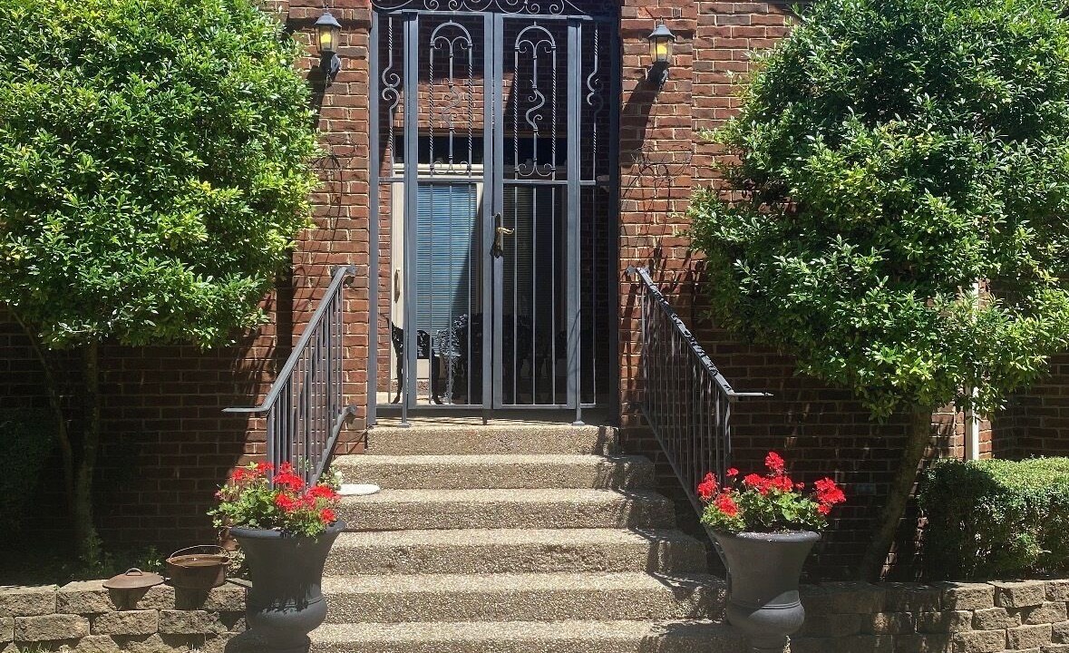 Photo of Outdoor in Lexington