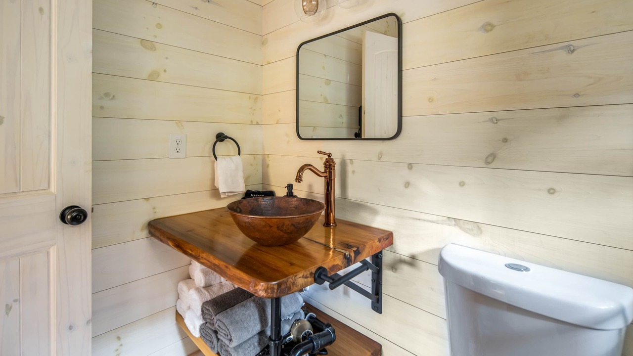 Photo of Bathroom in Highlands