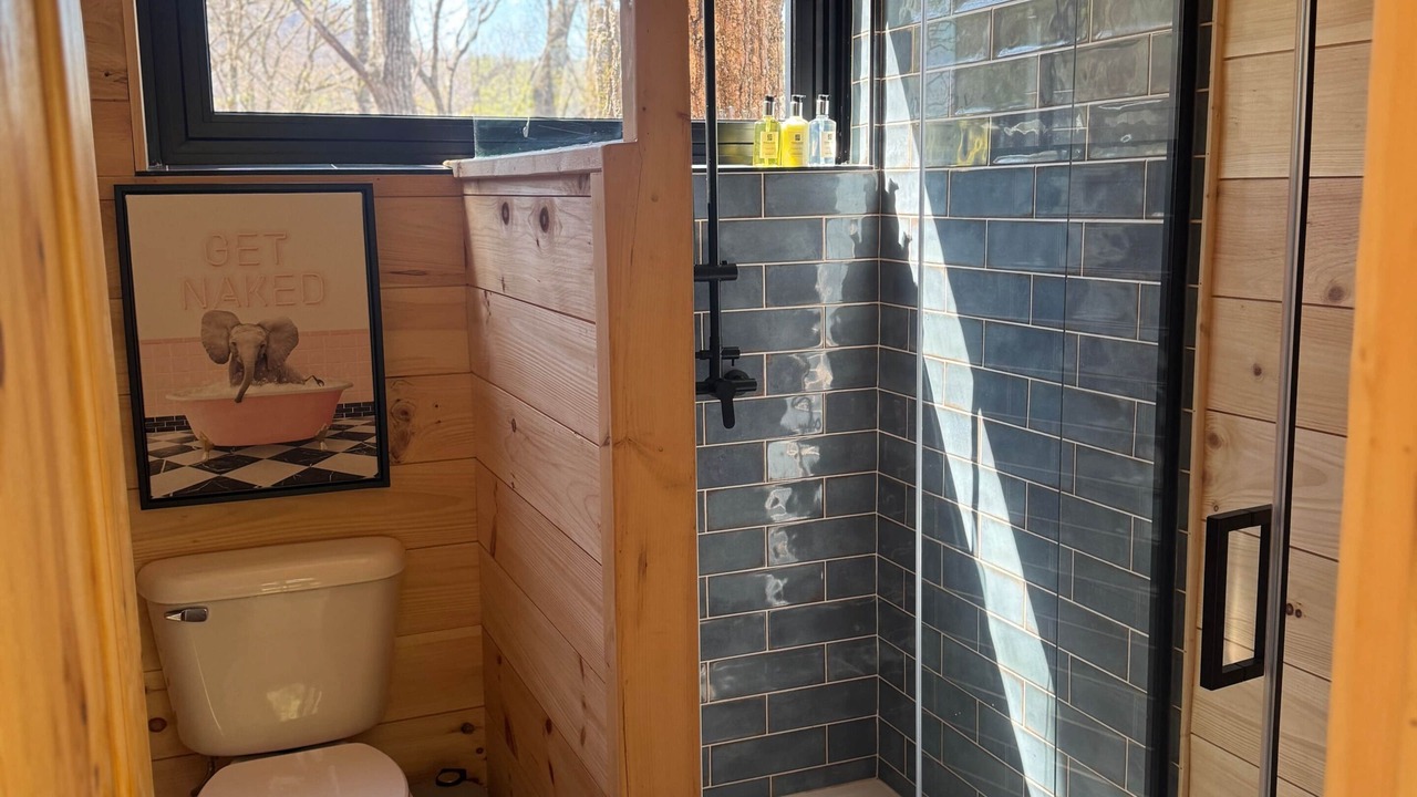 Photo of Bathroom in Sugarfork