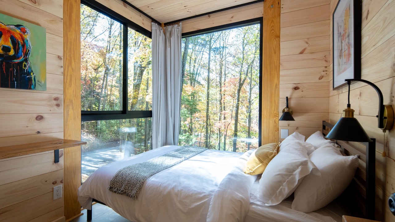Photo of Bedroom in Sugarfork