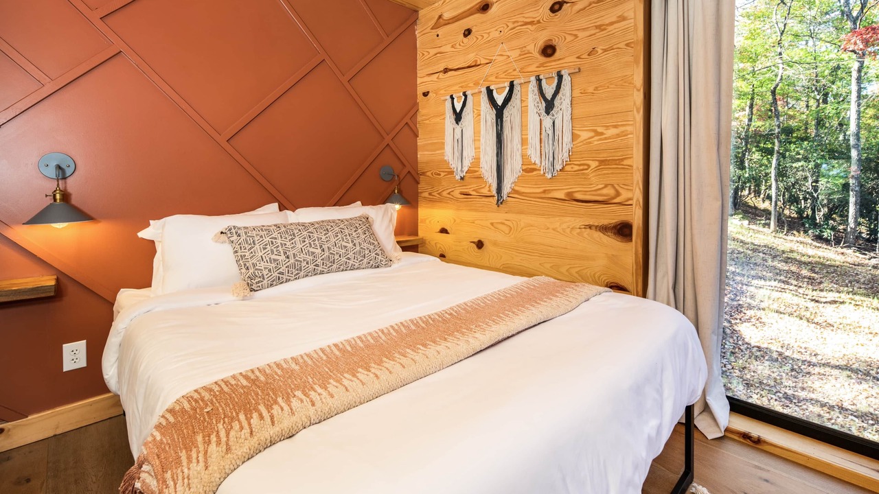 Photo of Bedroom in Sugarfork