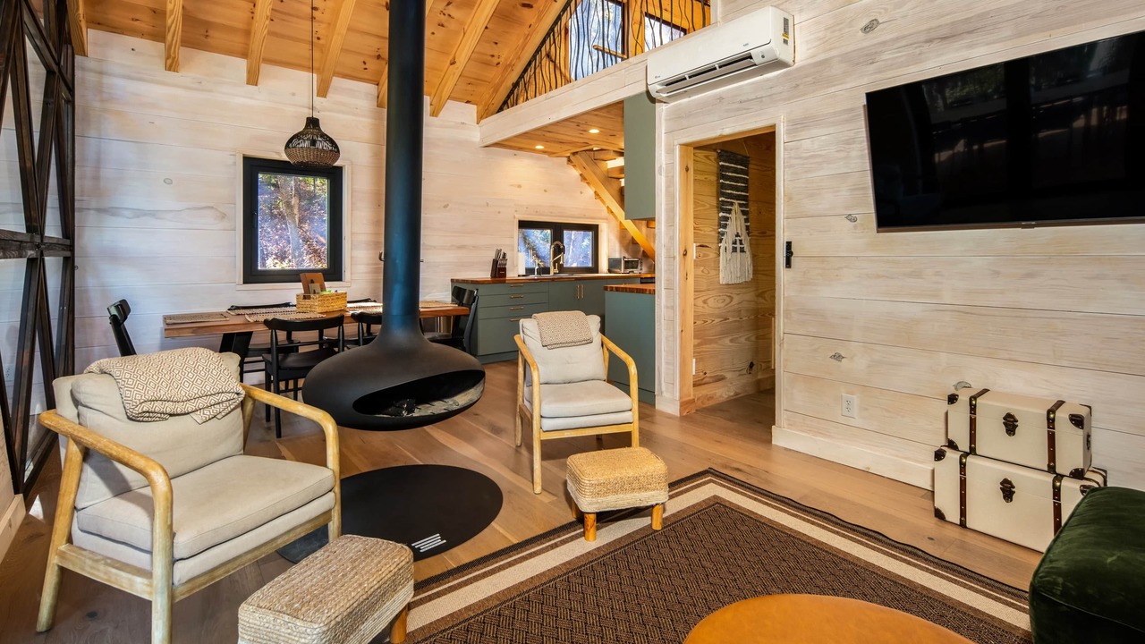 Photo of Livingroom in Sugarfork