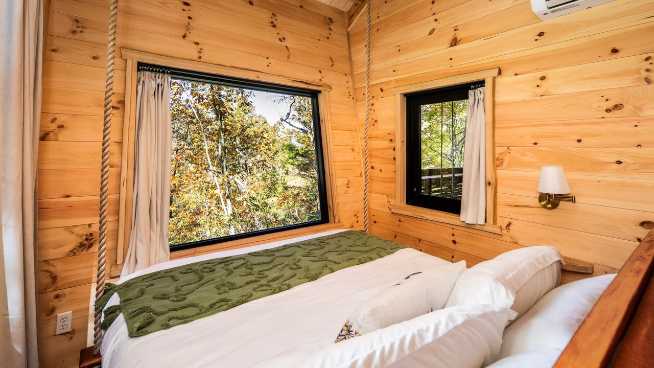 Photo of Bedroom in Sugarfork