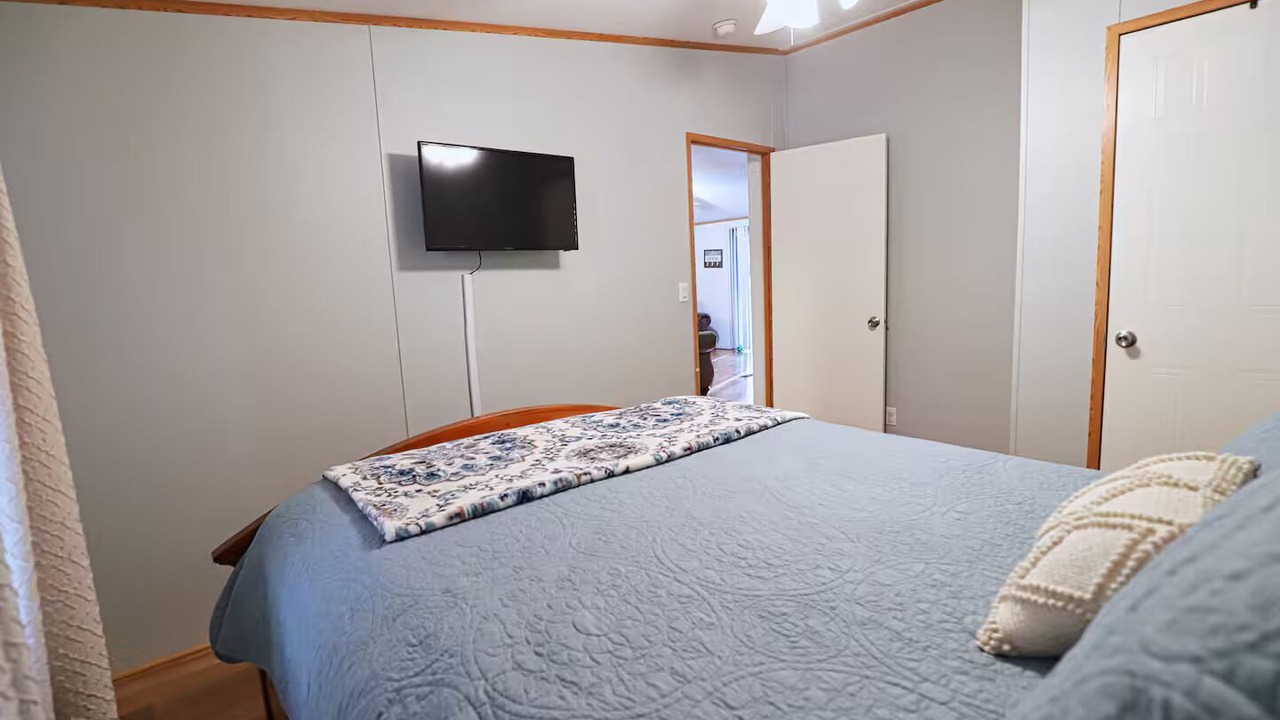 Photo of Bedroom in Gilbertsville