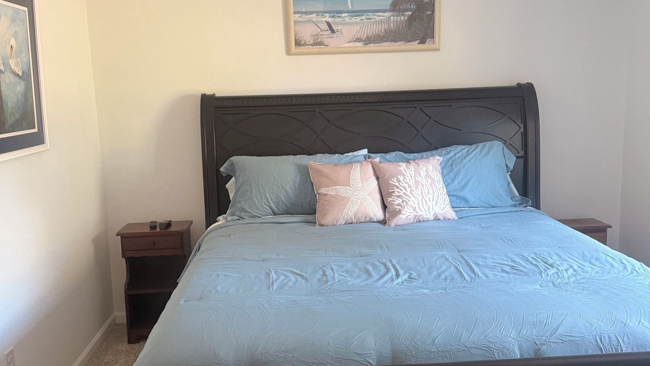 Photo of Bedroom in Colington Harbour