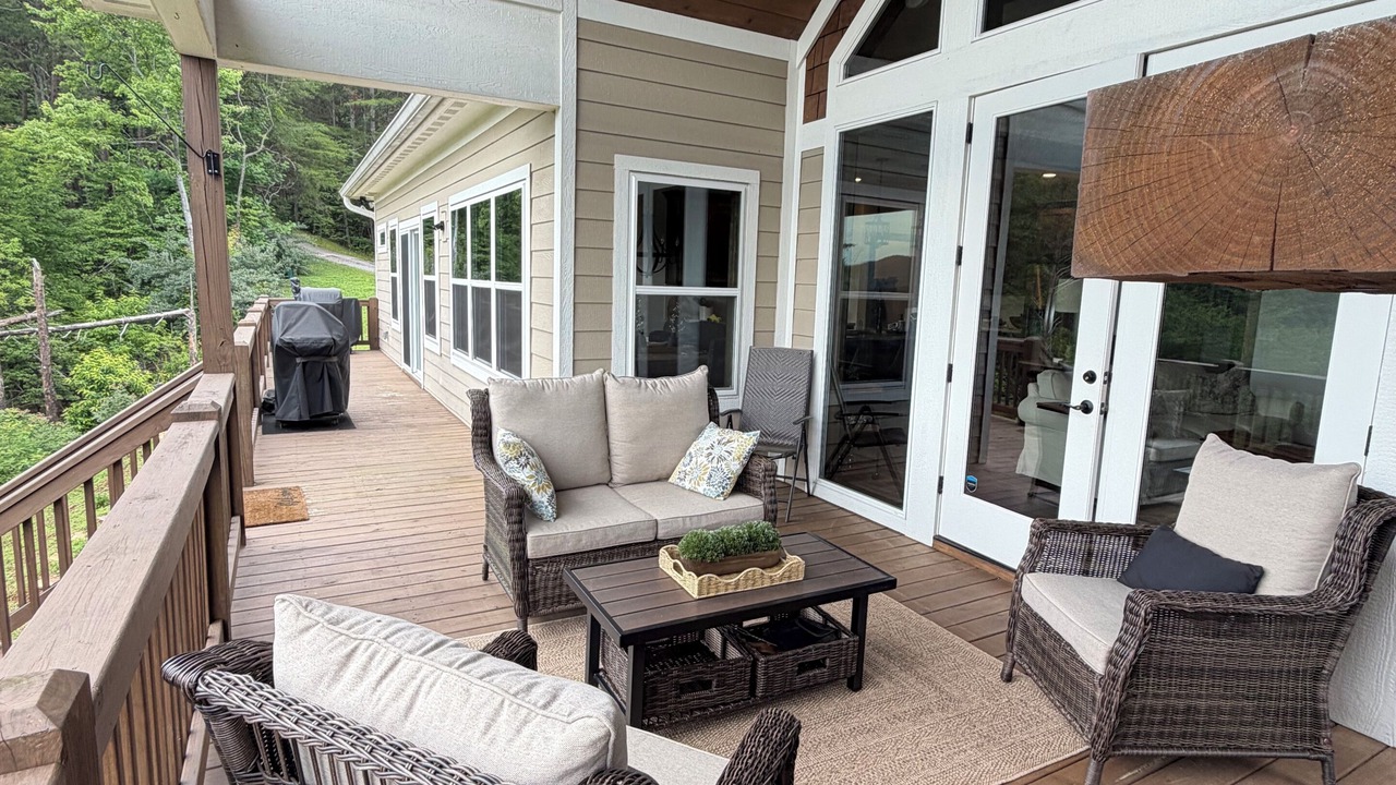 Photo of Patio Balcony in Copperhill