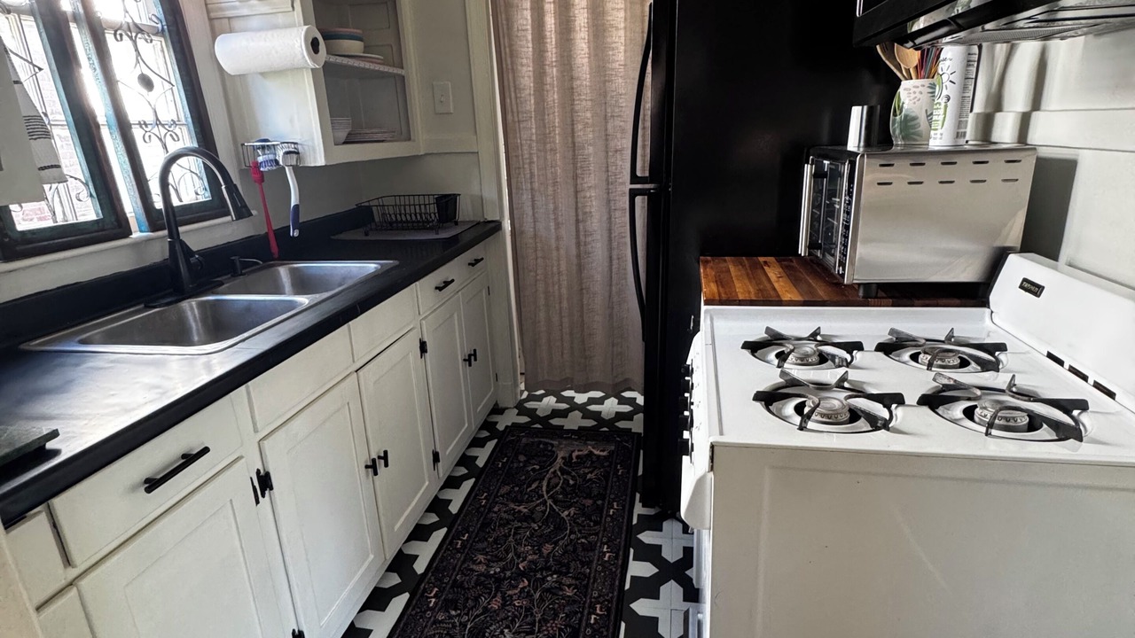 Photo of Kitchen in Central Gardens