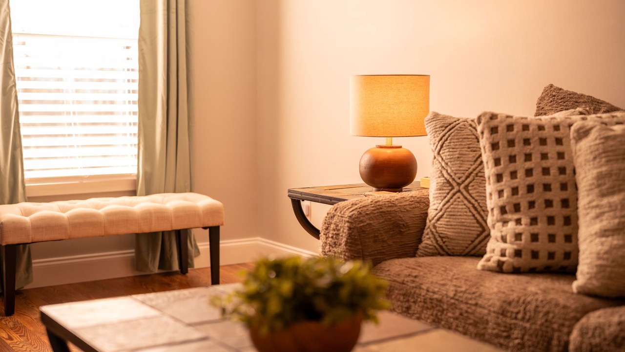 Photo of Livingroom in Fall Branch
