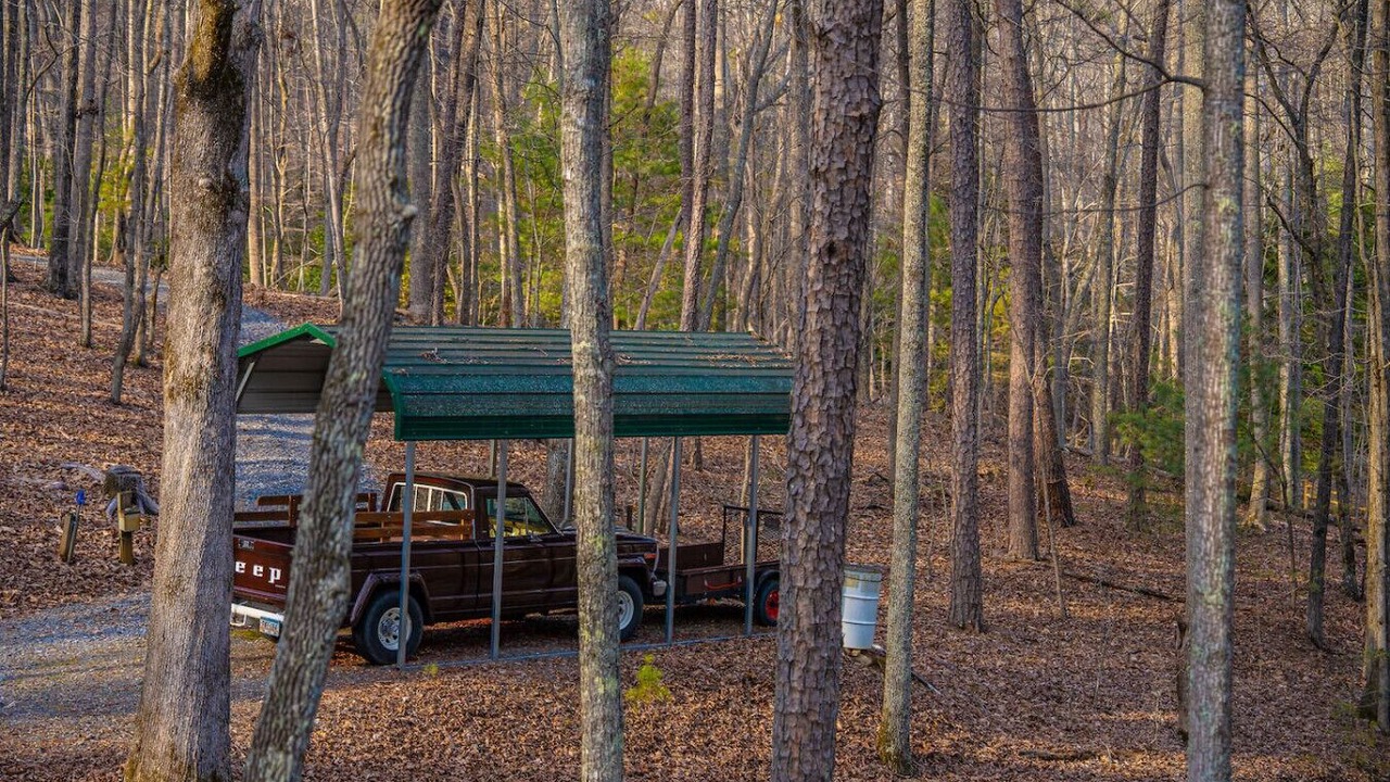 Photo of Outdoor in Morganton