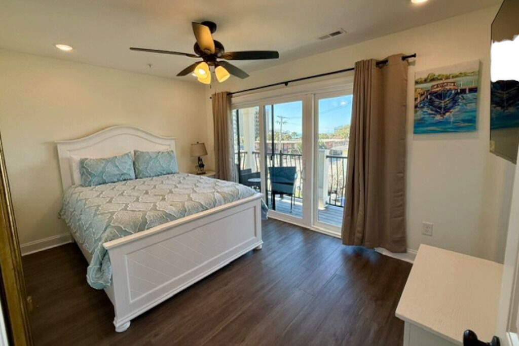 Photo of Bedroom in Downtown Myrtle Beach