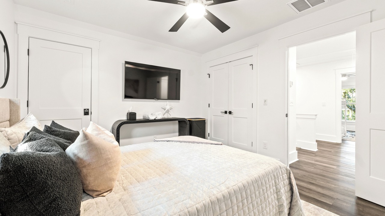 Photo of Bedroom in Ocean Ridge