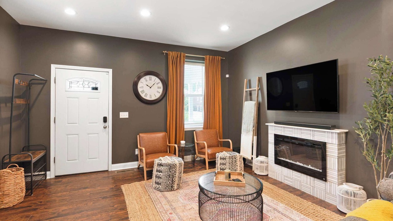 Photo of Livingroom in Cincinnati