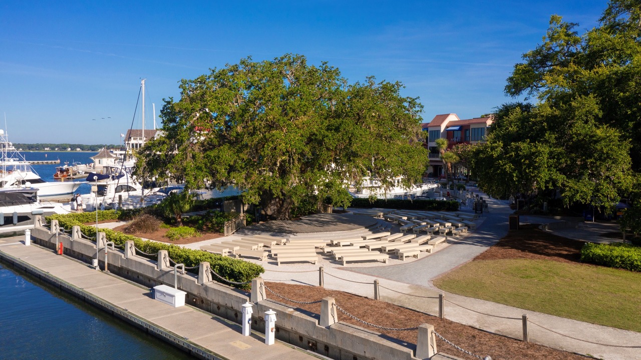Photo of Others in Beach Lagoon