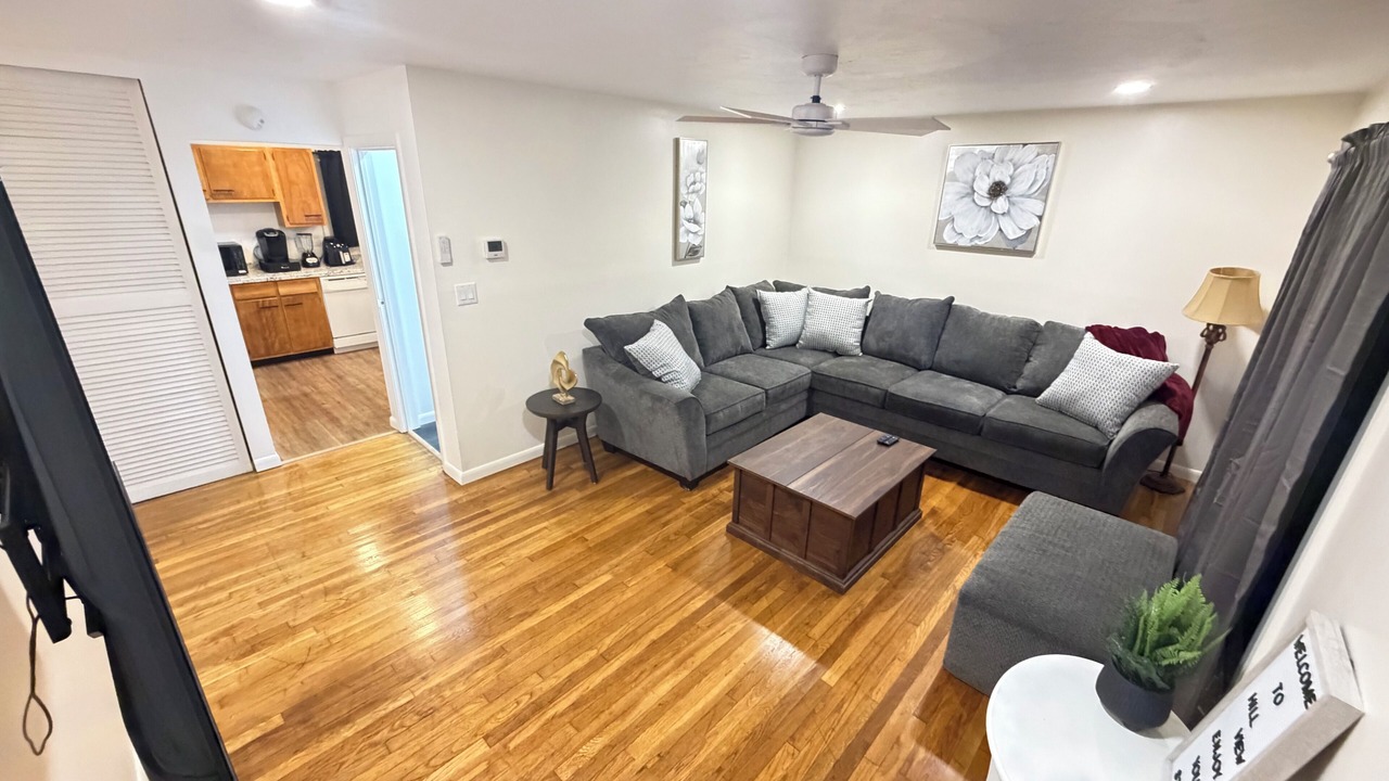 Photo of Livingroom in Spring Hill