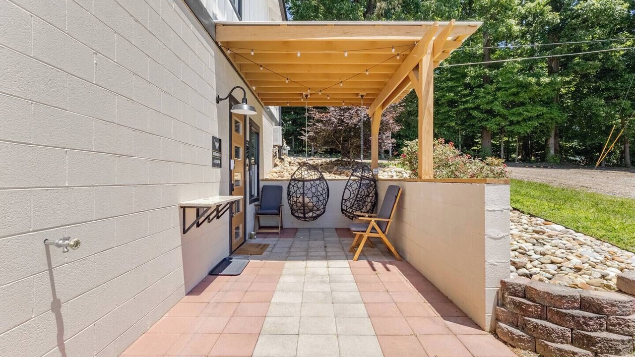 Photo of Patio Balcony in Jefferson City