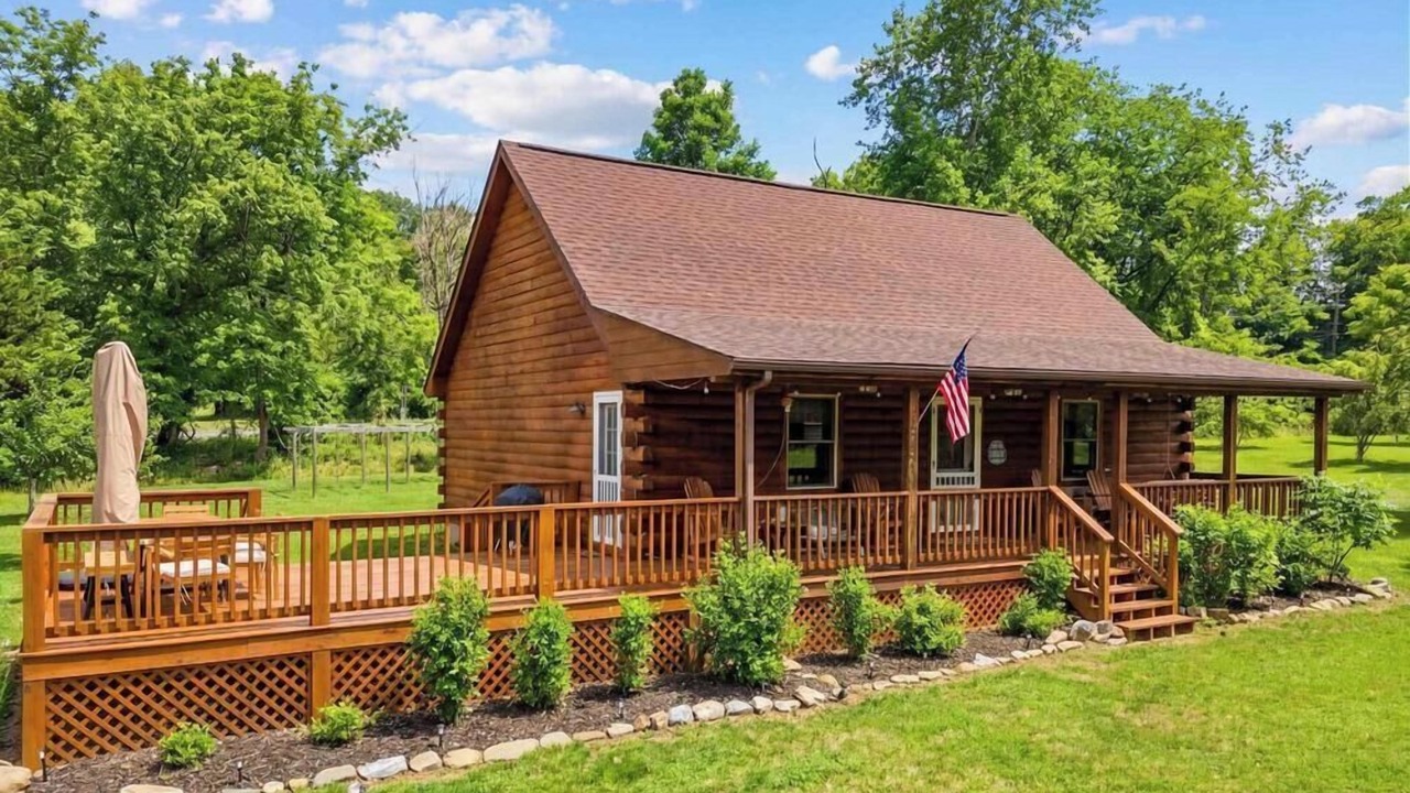 Photo of Others in Cabins