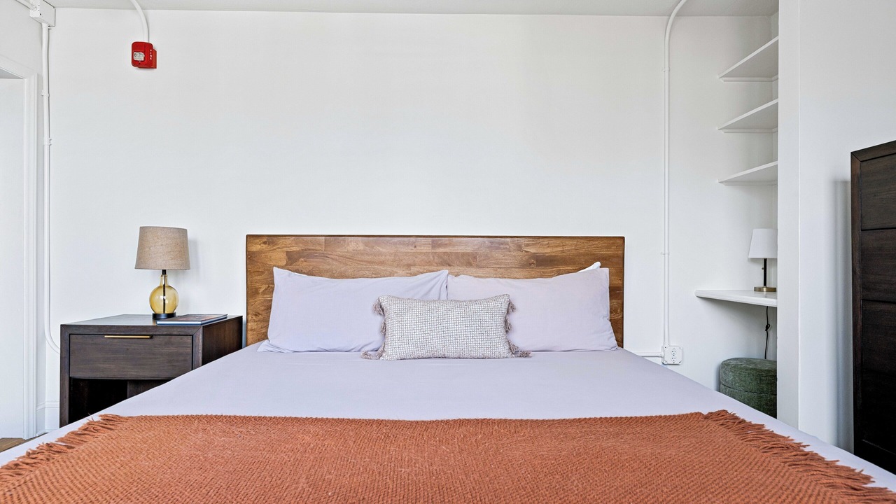 Photo of Bedroom in Charlotte Street
