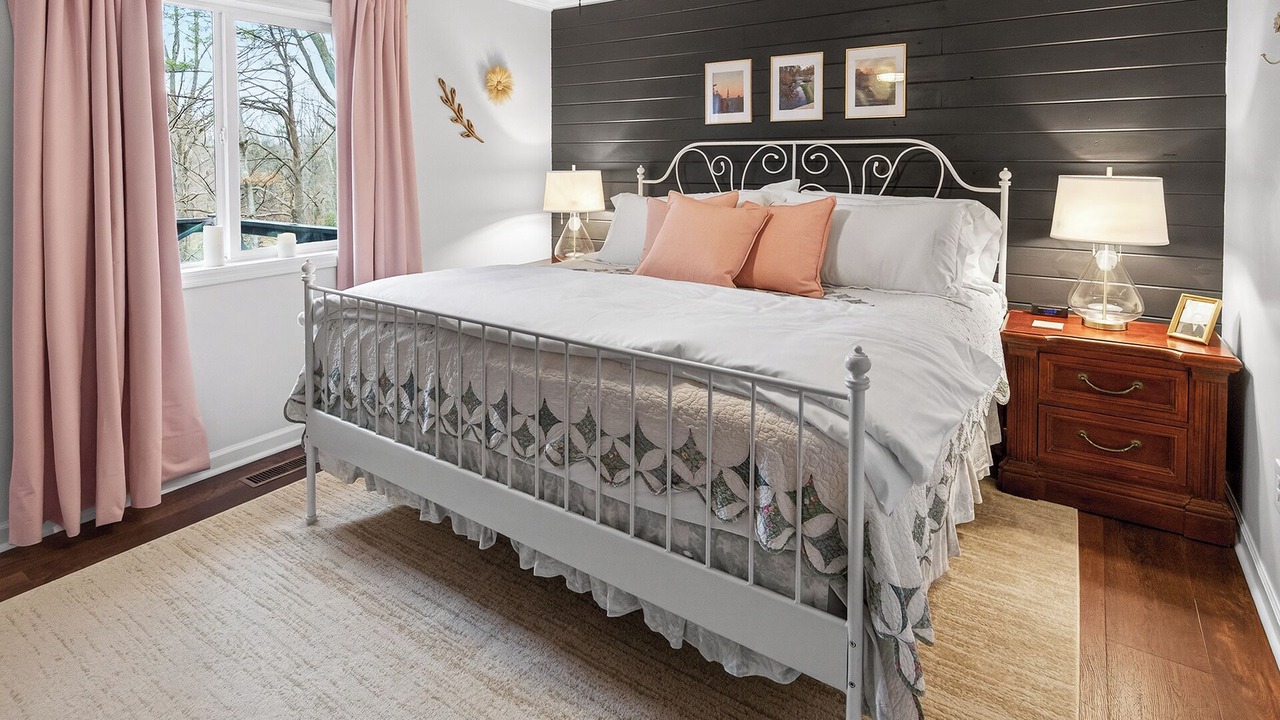 Photo of Bedroom in Johnson City