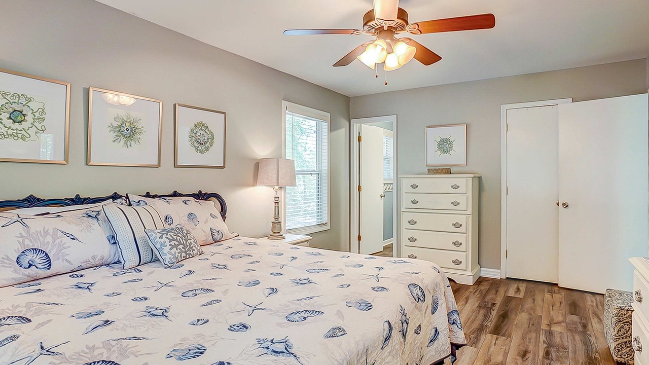Photo of Bedroom in Edisto Island