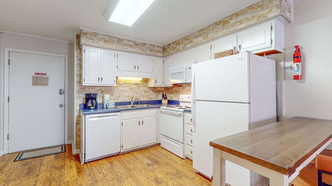 Photo of Kitchen in North Forest Beach
