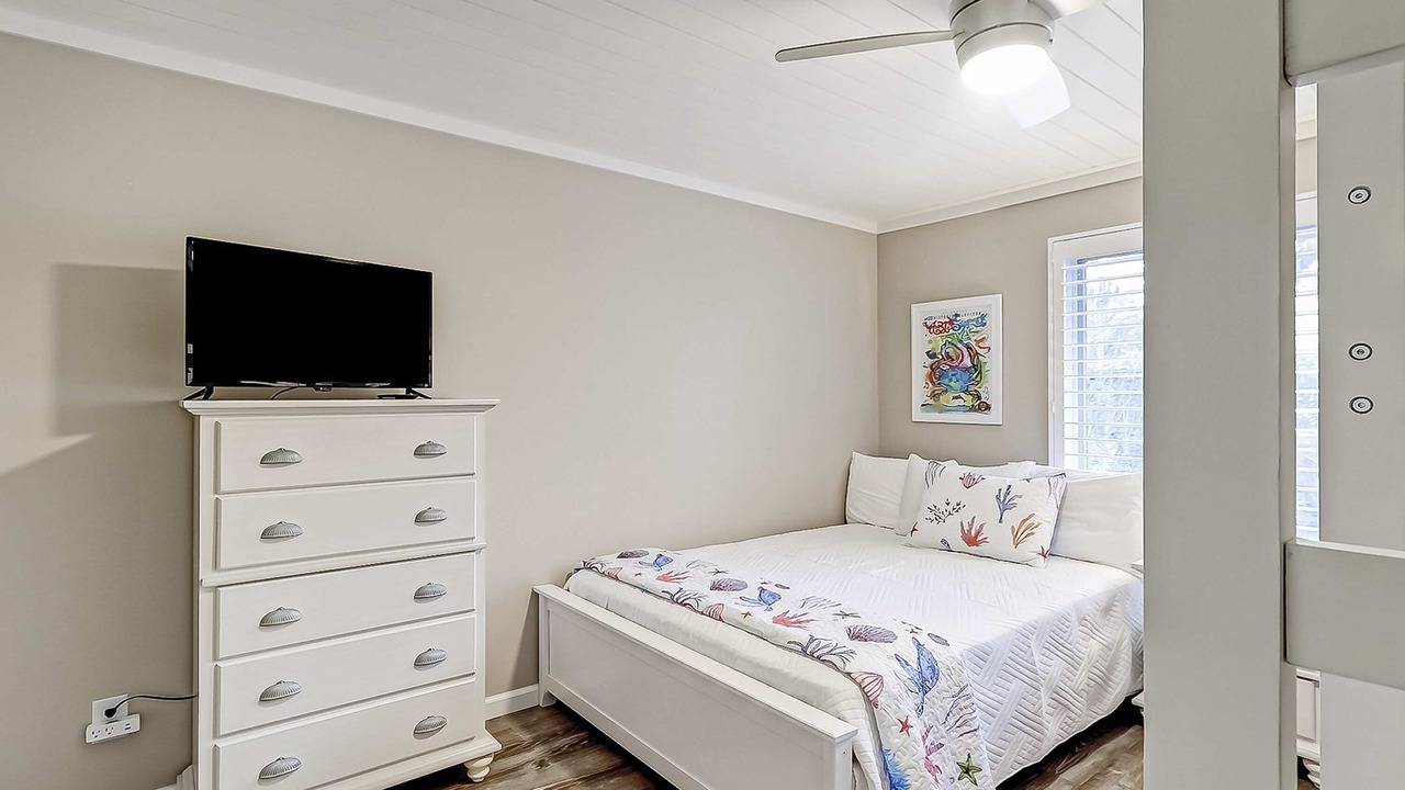Photo of Bedroom in Shipyard Plantation