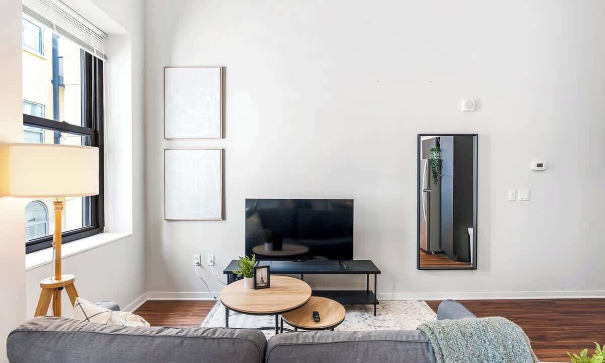 Photo of Livingroom in Downtown Cincinnati
