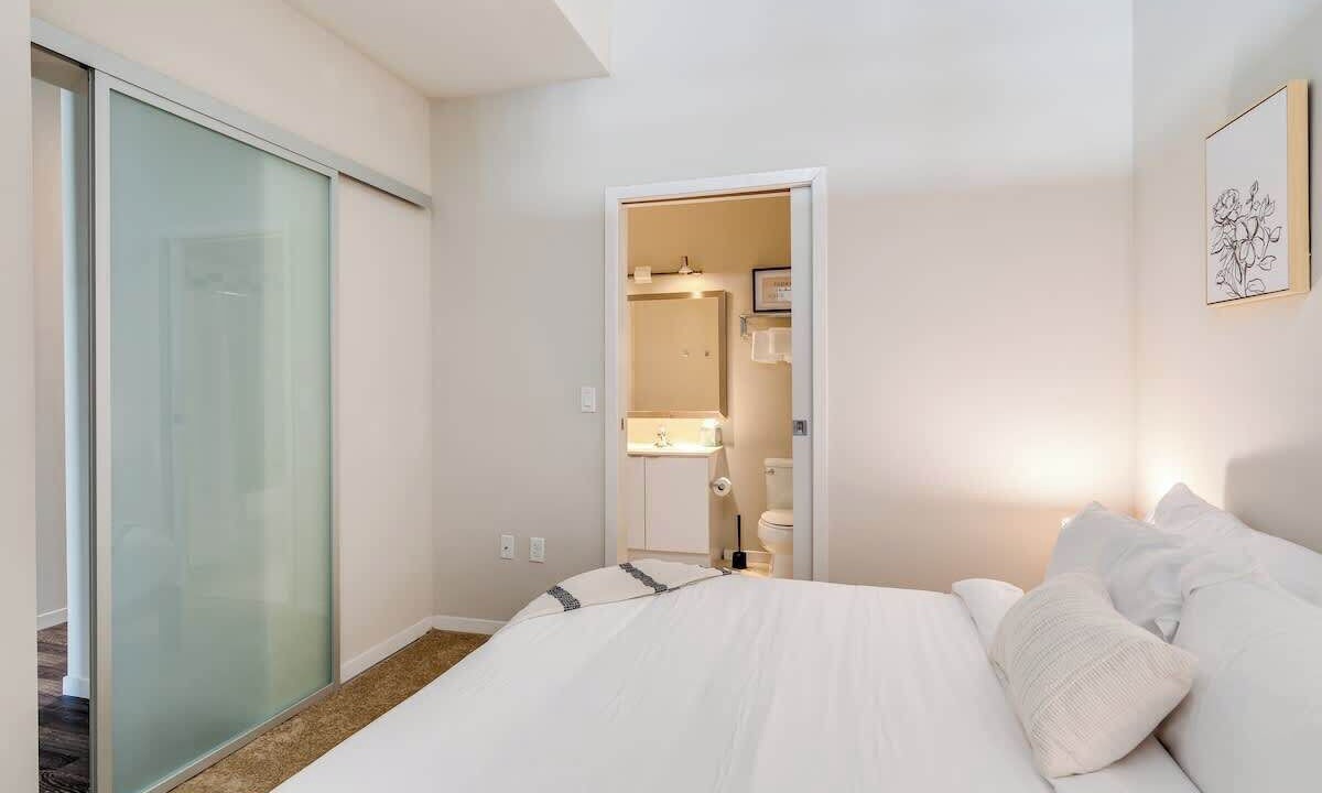 Photo of Bedroom in Downtown Cincinnati