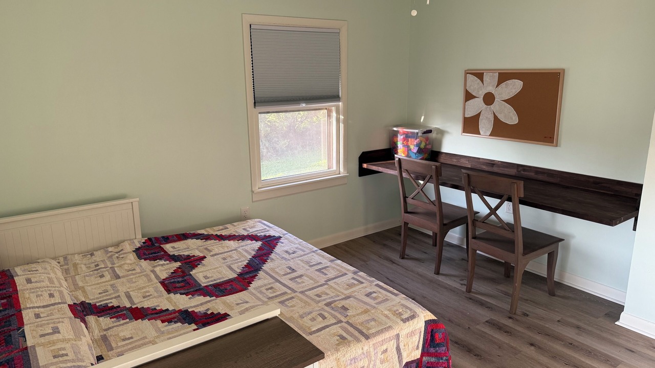 Photo of Bedroom in Cleveland