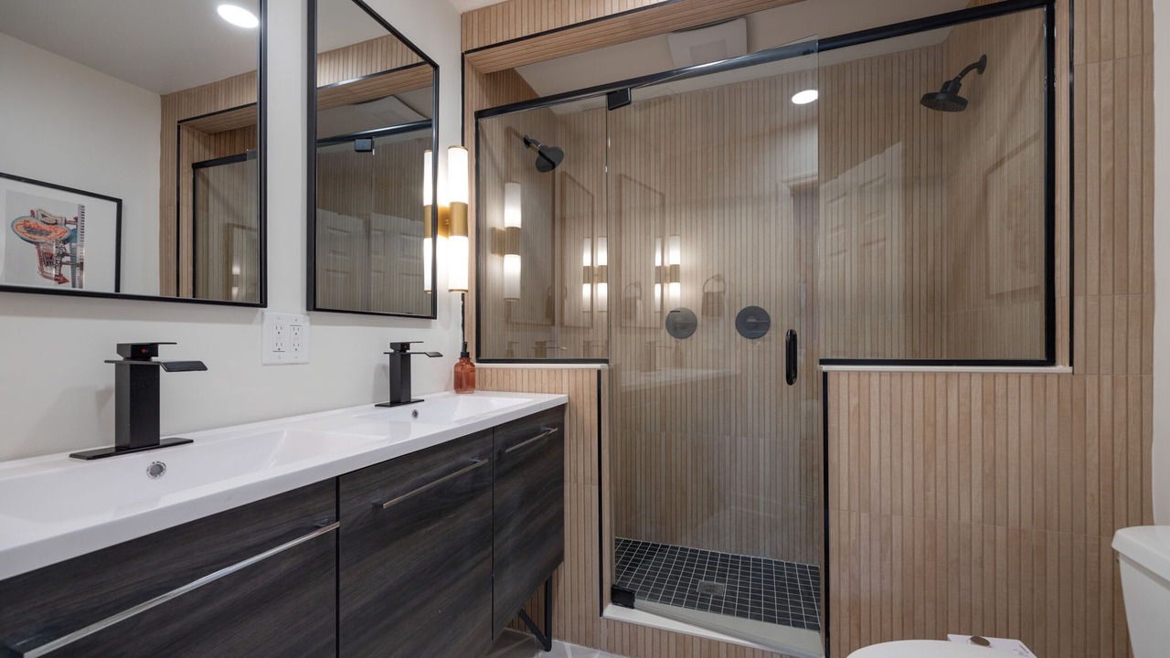 Photo of Bathroom in Rutledge Hill