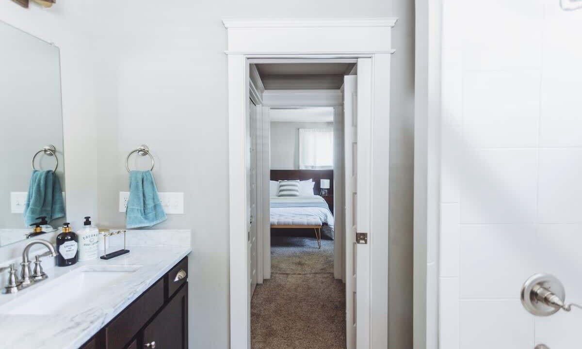 Photo of Bathroom in East Hill