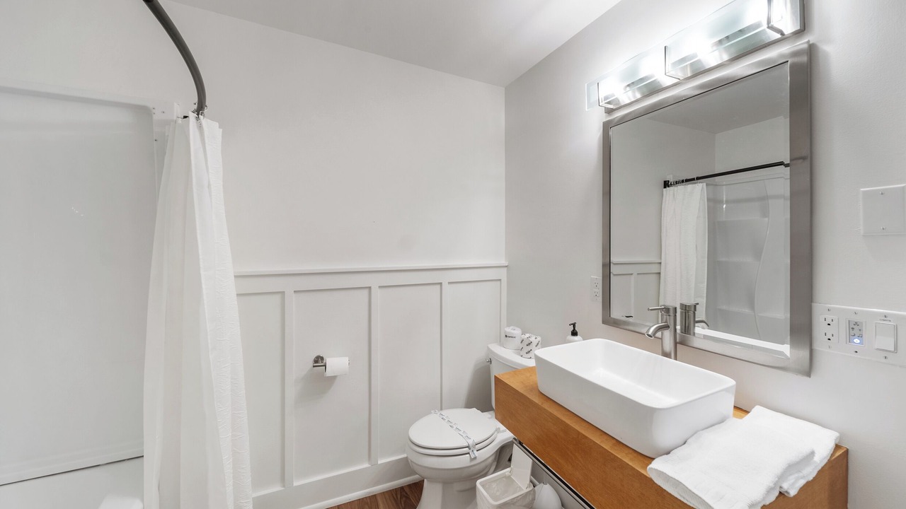 Photo of Bathroom in Lenoir