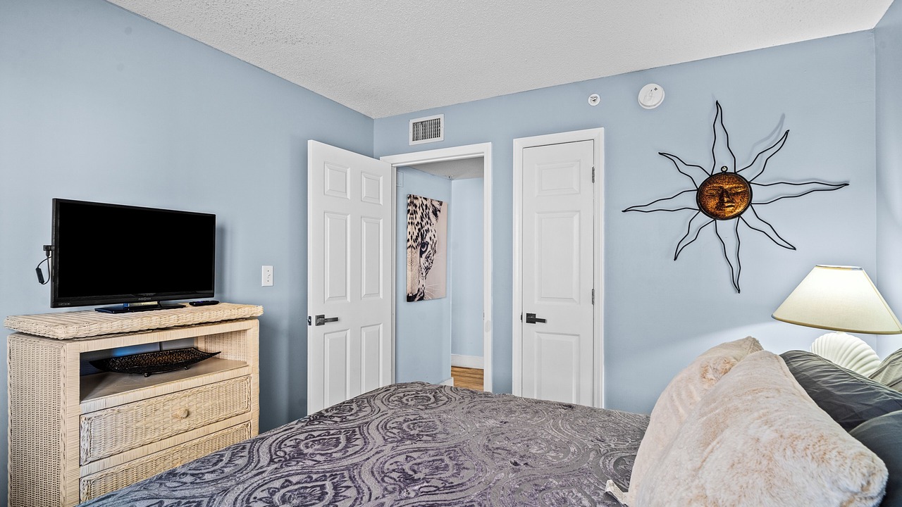 Photo of Bedroom in Ash