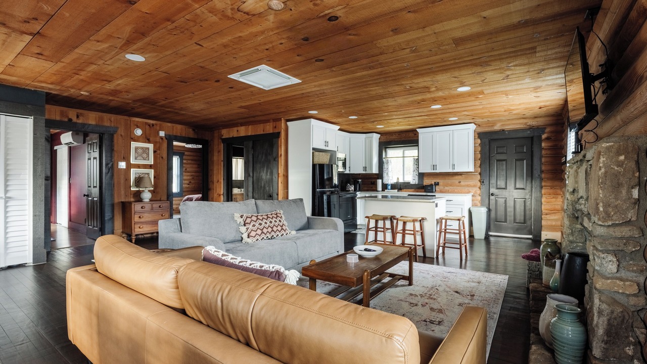 Photo of Livingroom in Lake Lure